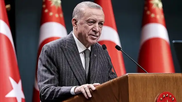 Cumhurbaşkanı Erdoğan esnafa kredi, üniversiteliye ulaşım yardımı yapacağız