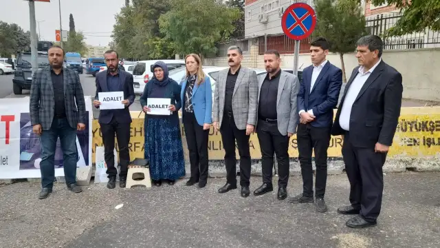 DİSK'ten Şenyaşar ailesine ziyaret: Bu mücadele, Türkiye'nin içinden geçtiği süreci çok iyi anlatıyor
