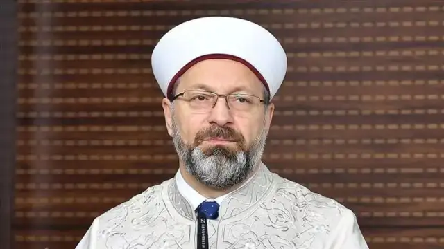 Müftülerden Diyanet'e uyarı ve eleştiri: Cemaatleri koruyorsunuz