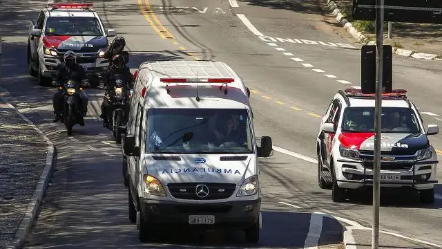 Brezilya'da uyuşturucu operasyonunda 4'ü polis en az 60 kişi öldü