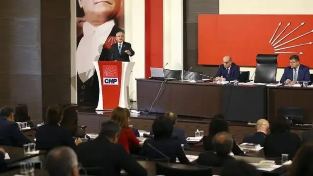 CHP'de Anayasa mesaisi: Altılı Masa'da hazırlanan taslak PM'ye sunulacak