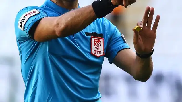 Fenerbahçe-Beşiktaş derbisinin hakemi belli oldu: Oğuzhan Çakır