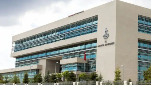 AYM, haksız gözaltı kararına günlük 5 bin lira cezaya hükmetti