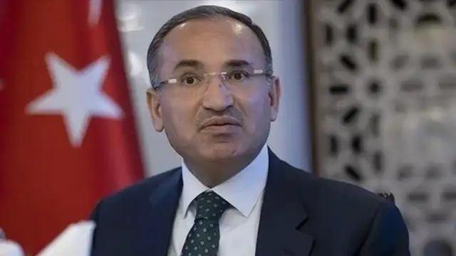 Bozdağ: Bizim Anayasamız 40 yamalı değil, 223 yamalı bir bohçadır