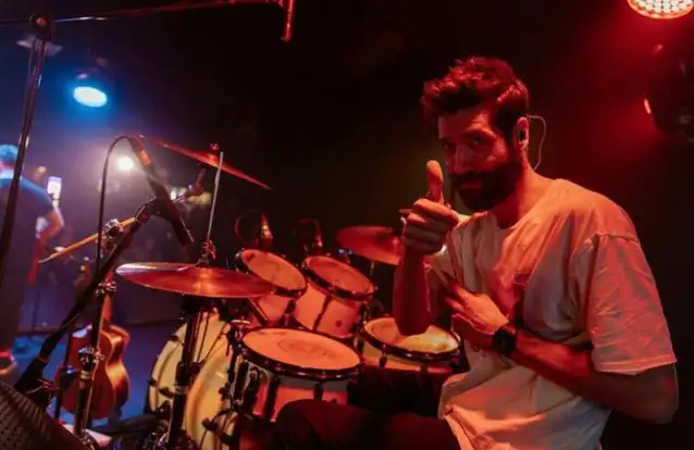 Ankara’da müzik grubu üyesine Mehmet Dudarık’a yumruklu saldırı: Yoğun bakımda