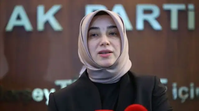 Yeni Akit yine AKP Grup Başkanvekili Özlem Zengin'i hedef aldı: Gerekçe, Hiranur'daki istismar hakkında önerge vermesi