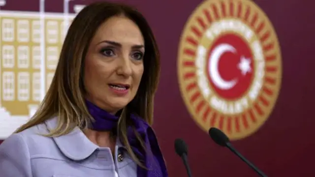 Nazlıaka: Cumhuriyet Halk Partisi ilkesizce saf değiştirenlerin değil, bedel ödemeyi göze alanların partisidir
