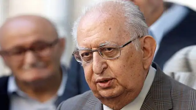 Hüsamettin Cindoruk hayatını kaybetti