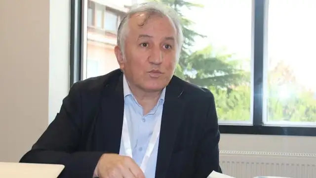 AKP’li eski vekil: İslamcılar her türlü ahlaksızlığa fetva üretti