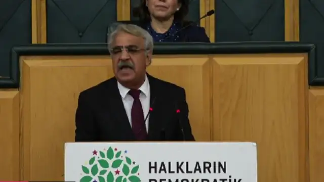 HDP Eş Genel Başkanı Sancar: 7 Haziran'da tek kuruş olmadan yaptık, şimdi de saldıranlara büyük kaybettireceğiz