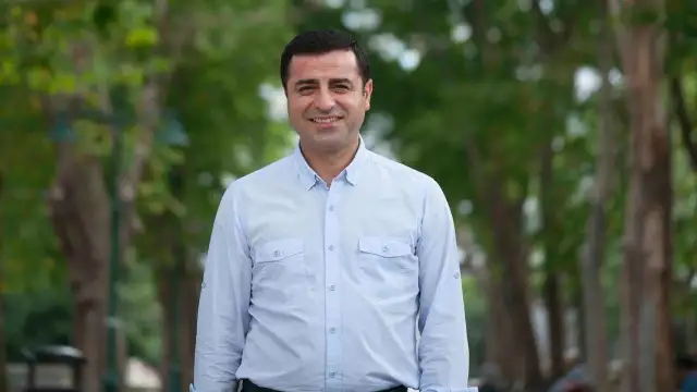 Demirtaş'ın avukatlarından 'mektup' açıklaması: Tümüyle uydurma, itibar etmeyin