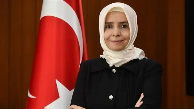 AKP'de aile içi atamalar aynen devam: Eski bakan Fatma Betül Sayan'ın kız kardeşine yeni görev