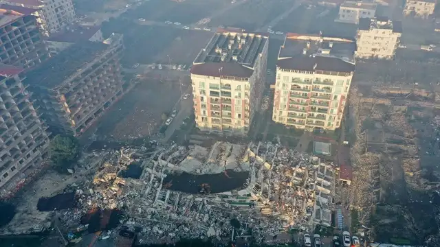 İki bloğu yıkılan Farklı Yaşam Rende Sitesi'nin de blokları kesilmiş: Suç duyuruları dikkate alınmamış