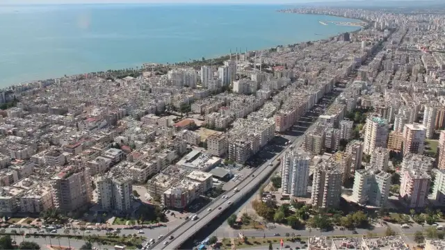 Depremden sonra en çok göç alan Mersin'de artan kiralar emlakçıları bile utandırdı: Ev sahiplerine empati çağrısı