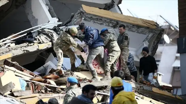 204'üncü saatte gelen hayat