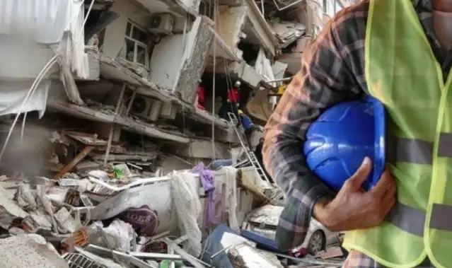 OHAL yasağı ile birlikte depremzede işçiler tazminatlarını alıp işten ayrılabilecek mi? Uzmanlar değerlendirdi