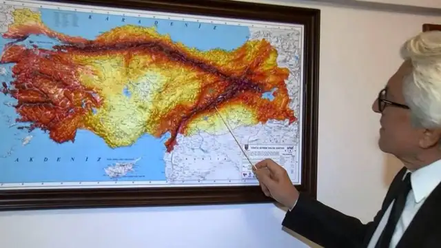 Prof. Süleyman Pampal'dan yeni Hatay uyarısı: Hatay ana depremini henüz yaşamamış olabilir