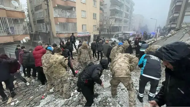 Tolga Şardan'dan AKP kulisleri: Askerin ilk gün deprem bölgesine gitmesini Süleyman Soylu istemedi, AFAD bana bağlı dedi