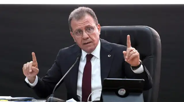 Vahap Seçer: Bugün hepimize düşen görev, kurulan tuzakları görmek