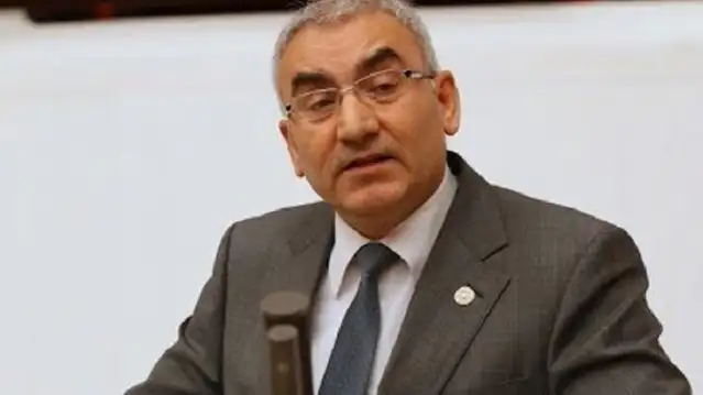 İYİ Parti'den istifa eden Ayhan Altıntaş kimdir?