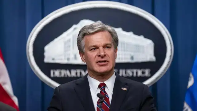 FBI Direktörü, ABD'deki Sih lidere suikast planladığı iddialarının ardından Hindistan'a gitti