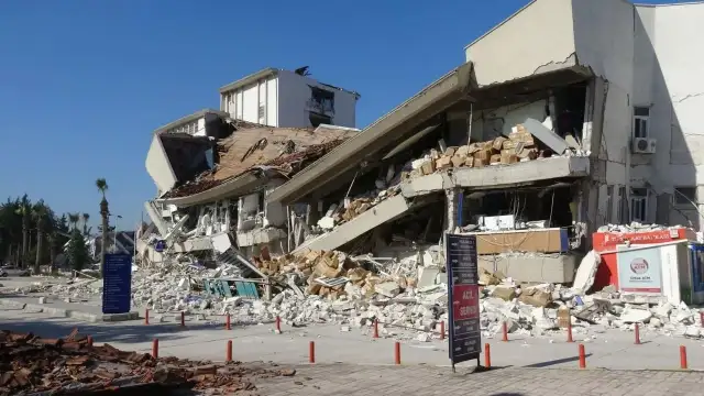 Jeoloji mühendislerinden risk altındaki hastaneler raporu