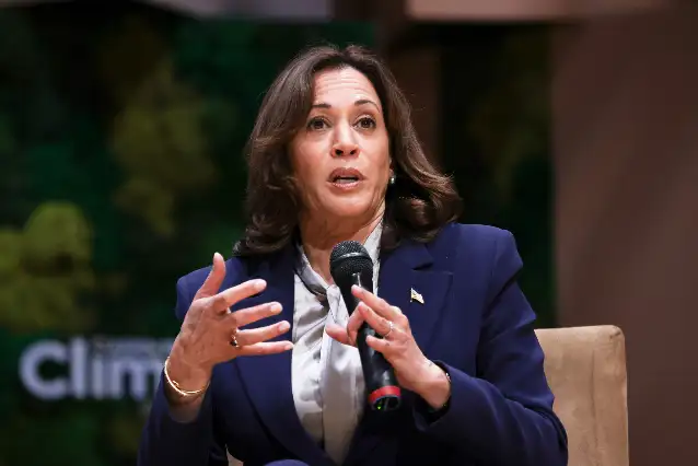 Demokrat Kongre liderlerinden Kamala Harris'e tam destek