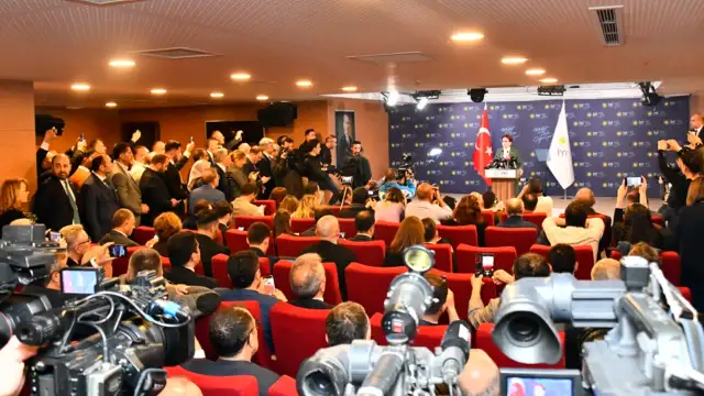 İYİ Partili Koray Aydın: 'Masadan kalkma gibi bir durum yok'