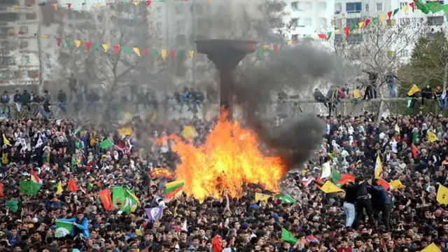 Newroz kutlamalarında bir çocuğun ölümüne sebep olan üç polis gözaltına alındı