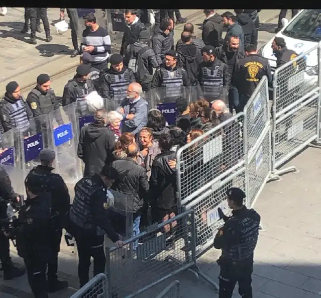 Cumartesi Anneleri gözaltına alındı