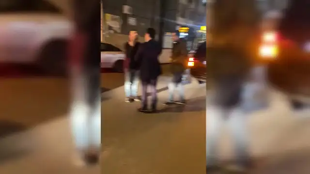 İstanbul'da AKP plakalı bir cipin sürücüsü ile taksici tartıştı: "Sen devlet misin, çakar takıyor gelip yol kesiyor"