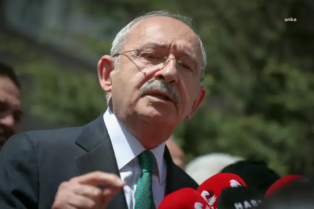 Kılıçdaroğlu: Öğretmenlere önlük göndereceğinize, çocuklara bir öğün yemek verin