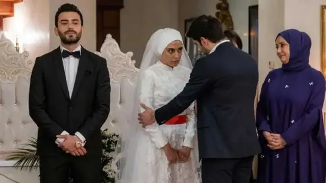 Kızılcık Şerbeti'nin yayını durduruldu, yerine 'İslamofobi' belgeseli yayınlandı