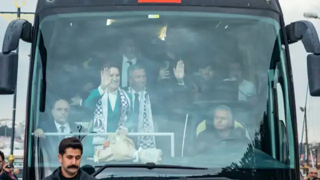 Meral Akşener: "Siz işte kafayı böyle yediniz!"
