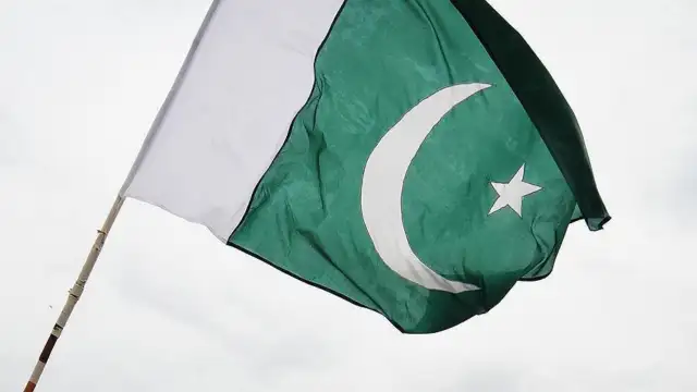 Pakistan'da eski Başbakan İmran Han, mahkemeden ABD'li diplomatın dinlenmesini istedi