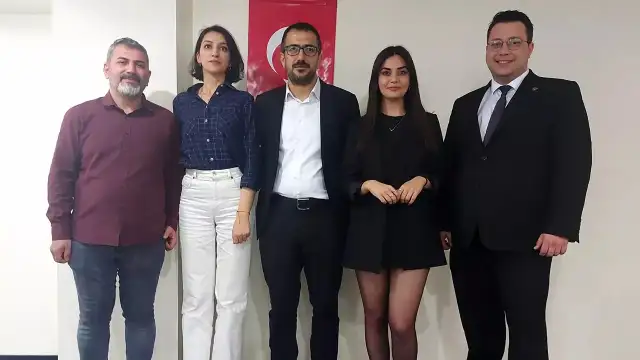 TGS İzmir'de yeni ve genç yönetim