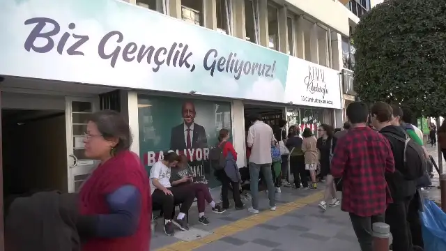 Uzman Psikolog Burcu Sandıkcıoğlu: Ne yazık ki gençlerde şu an ifade özgürlüğü yok