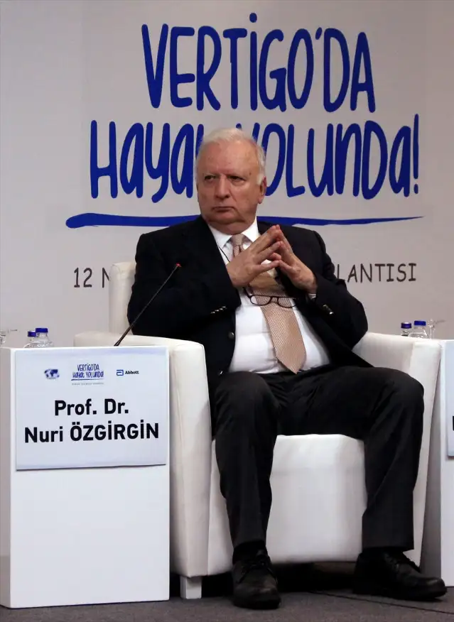 Yaşla birlikte "vertigo" riski de artıyor