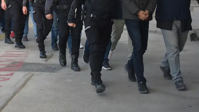 Siber dolandırıcılık operasyonunda 43 kişi yakalandı