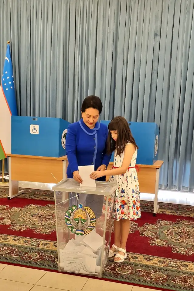 Özbekistan'da 27 Ekim'de yapılacak parlamento seçimlerinde 5 parti yarışacak