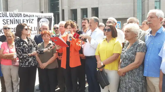 CHP İstanbul İl Başkanı Canan Kaftancıoğlu TRT Genel Müdürü Zahid Sobacı hakkında suç duyurusunda bulundu