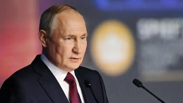 Putin, Çin vatandaşlarına vize uygulamasını kaldırdı