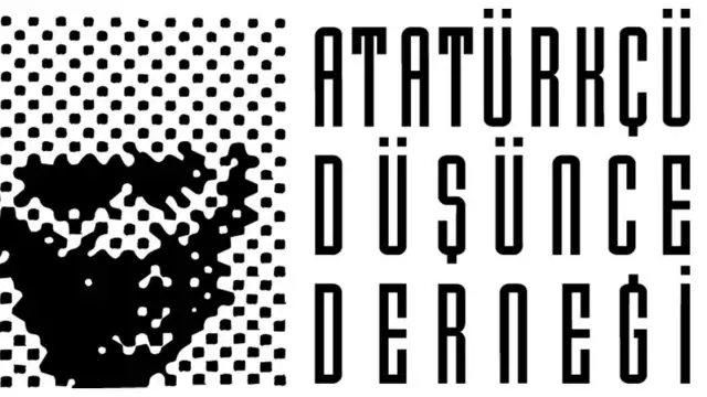 Türk bayrağını masa örtüsü olarak kullanılmasına suç duyurusu