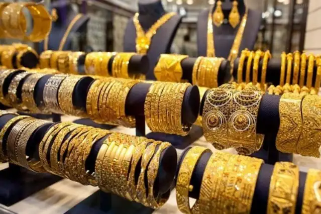 Altının gramı 2 bin 735 liradan işlem görüyor