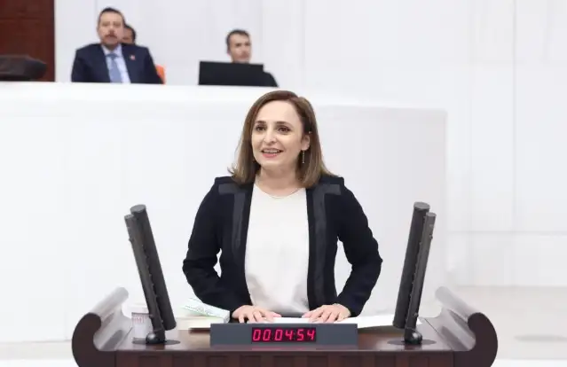DEM Parti Sözcüsü Ayşegül Doğan: Yüreği demokrasi için atan milyonlarca yurttaşla bir aradayız