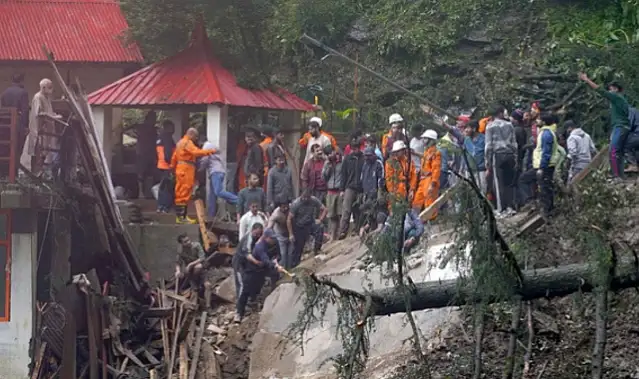 Hindistan'da meydana gelen heyelanda 4 kişi öldü, 50'den fazla kişi kayboldu