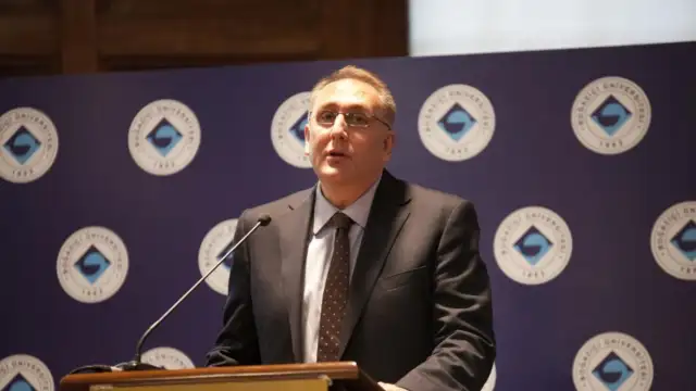 Boğaziçi'nde görevden alınan Prof. Tekcan'a mezunlardan destek: Hocamızın yanındayız