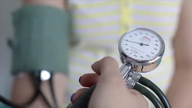 Yetersiz sıvı tüketimi kalp ve hipertansiyon hastalarını olumsuz etkiliyor