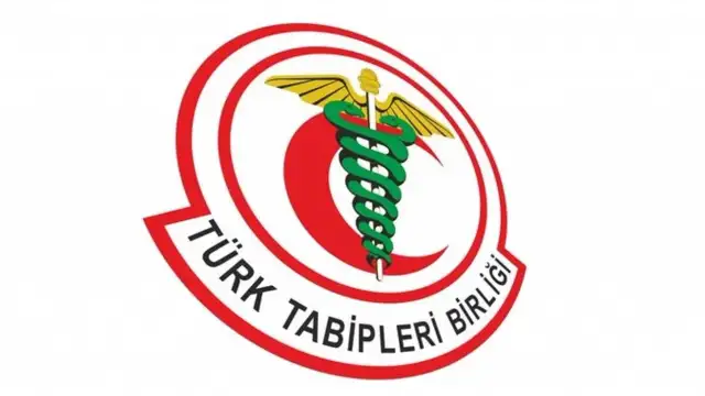 TTB'den kıyafet gerekçesiyle muayeneyi reddeden doktora soruşturma