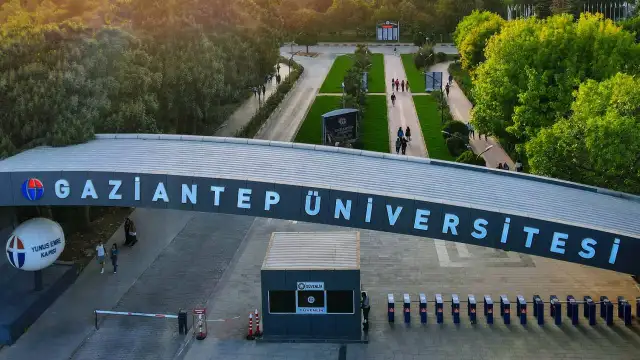Gaziantep Üniversitesi'nde yemekhane ücretlerine zam: "Öğrenciler ve siyasiler tepkili"